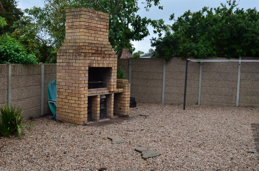 3 Bedroom Property for Sale in Denneoord Western Cape